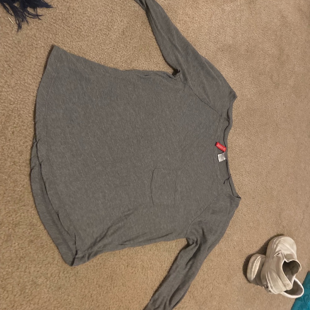 just a plain grey long sleeve shirt from h&m